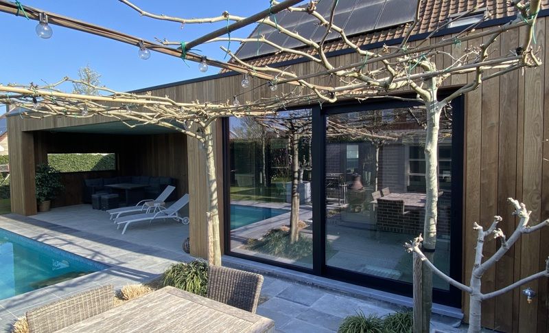 Poolhouses