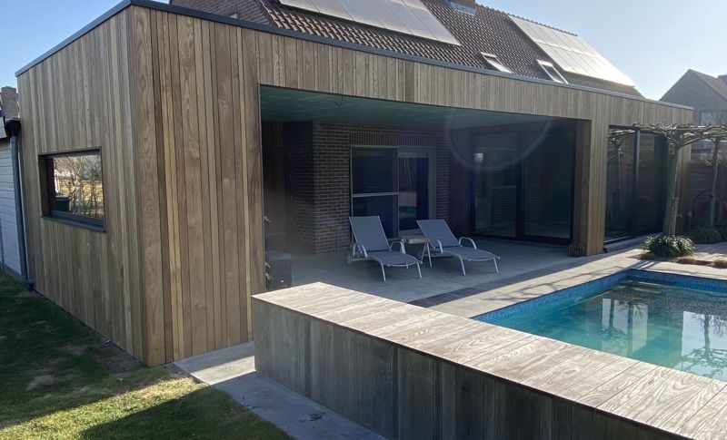 Poolhouses